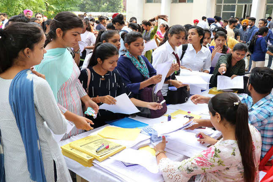 Seminars & Career Counseling